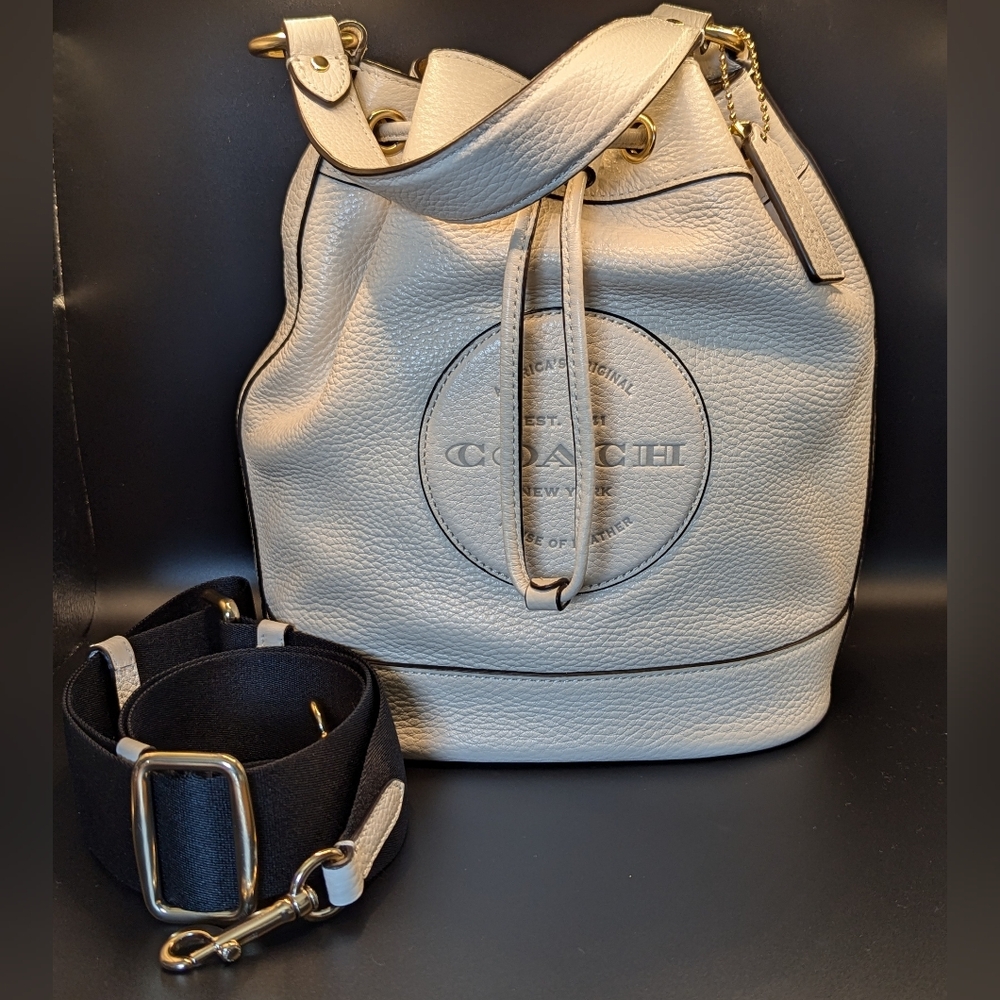 Coach Bucket Bag
